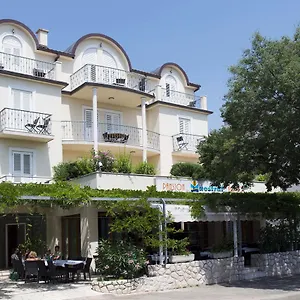 Gasthof Pansion Maestral Novi Vinodolski